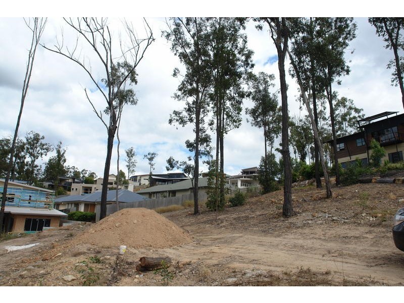 6 Cedarwood Place, Brookwater QLD 4300